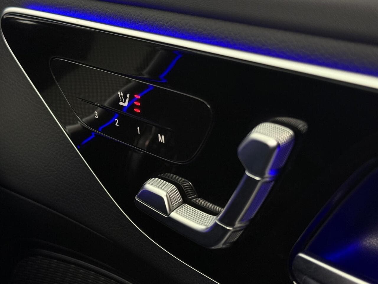 Mercedes-Benz C Class thumbnail Inconclusive