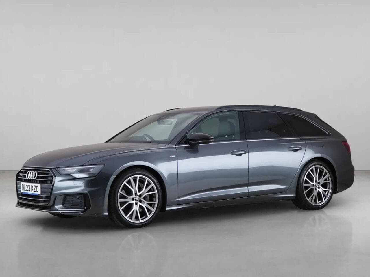 Audi A6 Avant thumbnail Front Left