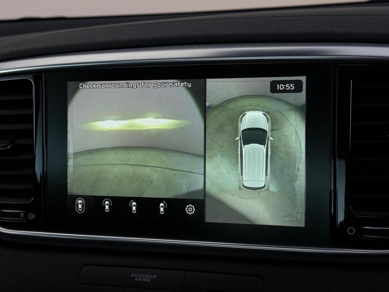 Kia Sportage thumbnail Infotainment System