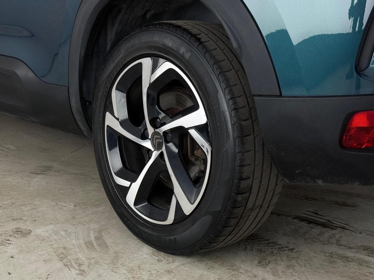 Citroen C5 Aircross thumbnail Wheel