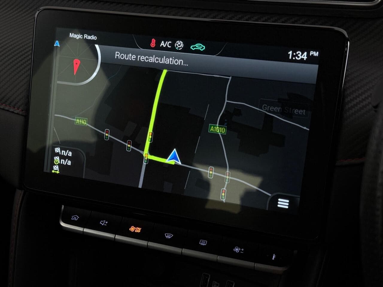 MG MG ZS thumbnail Infotainment System