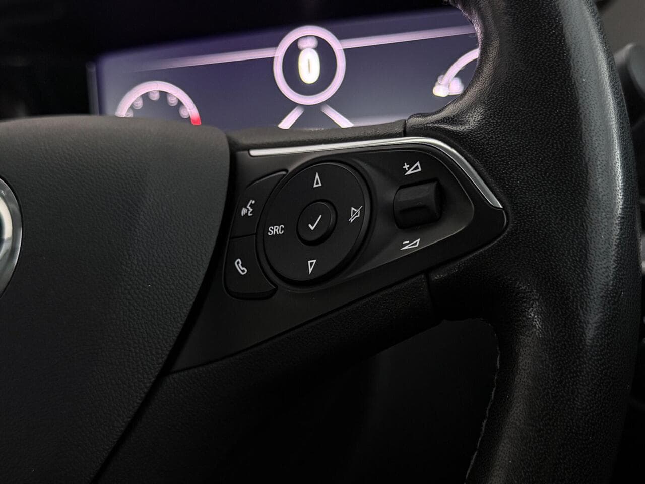 Vauxhall Mokka thumbnail Misc Controls