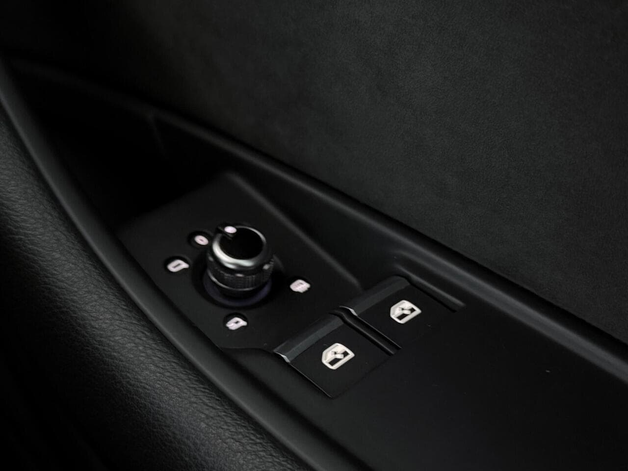 Audi A5 thumbnail Misc Controls