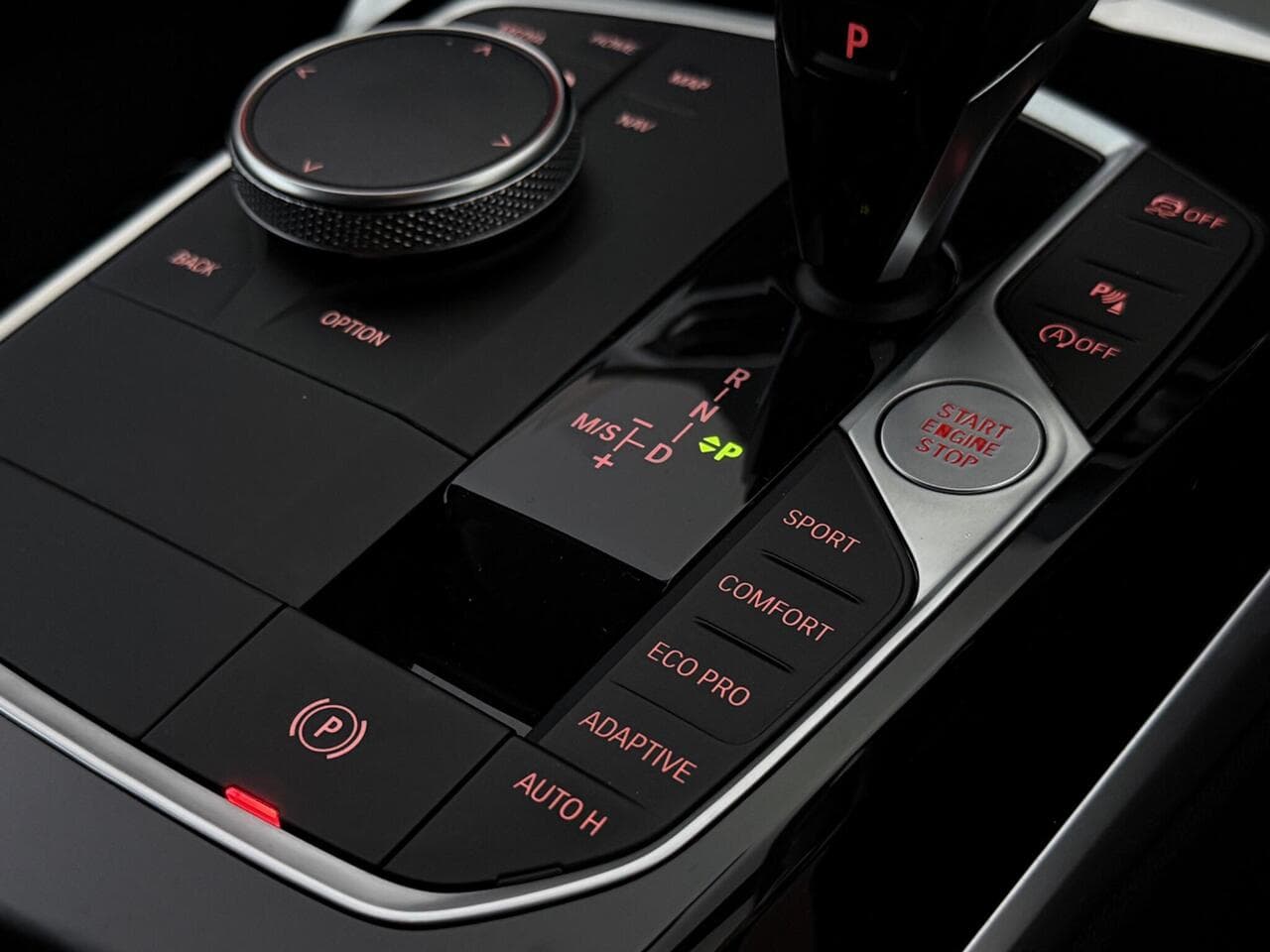 BMW 4 Series thumbnail Interior Front
