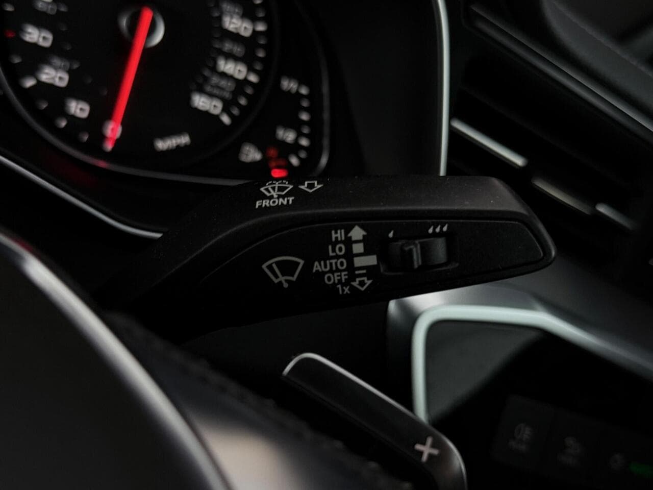 Audi A6 Saloon thumbnail Misc Controls