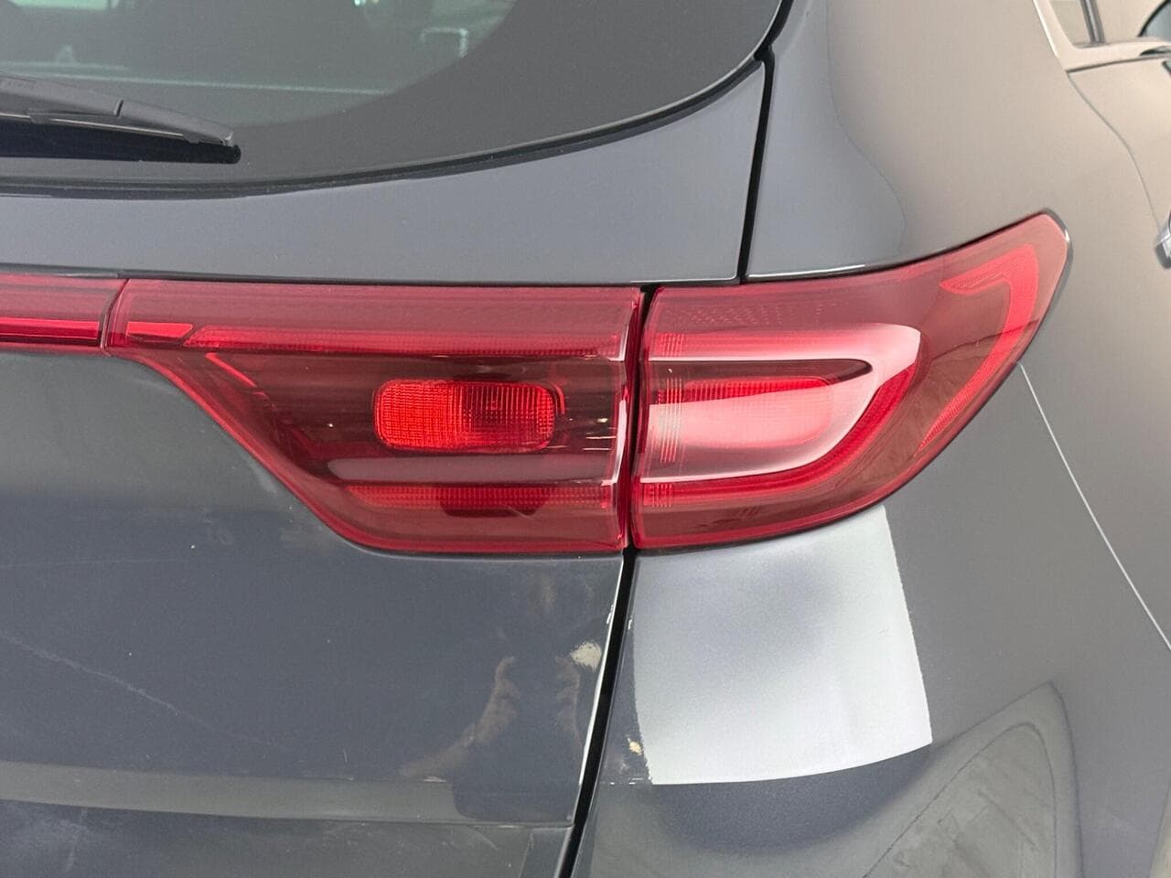 Kia Sportage thumbnail Lights Rear