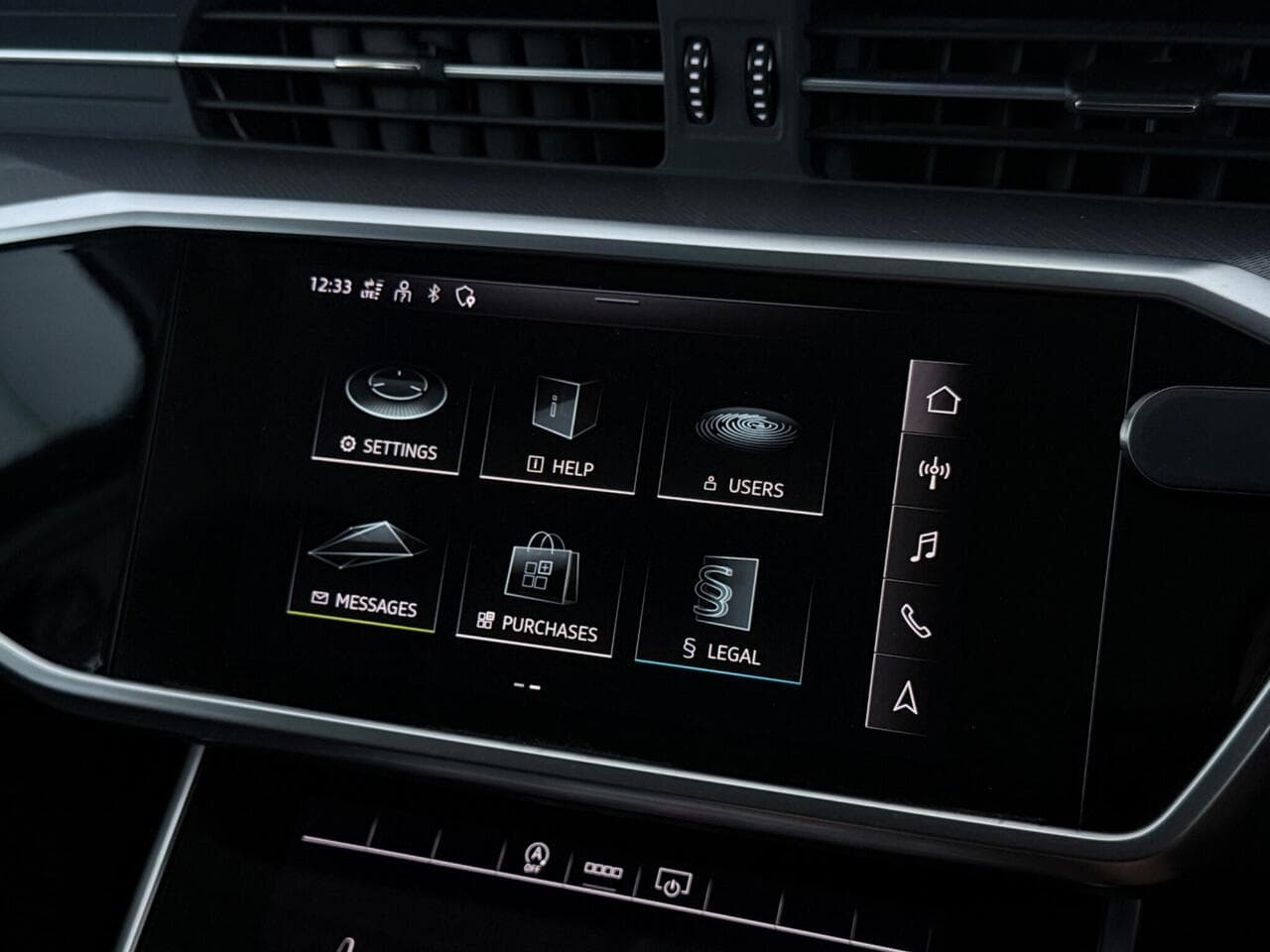 Audi A6 Saloon thumbnail Infotainment System