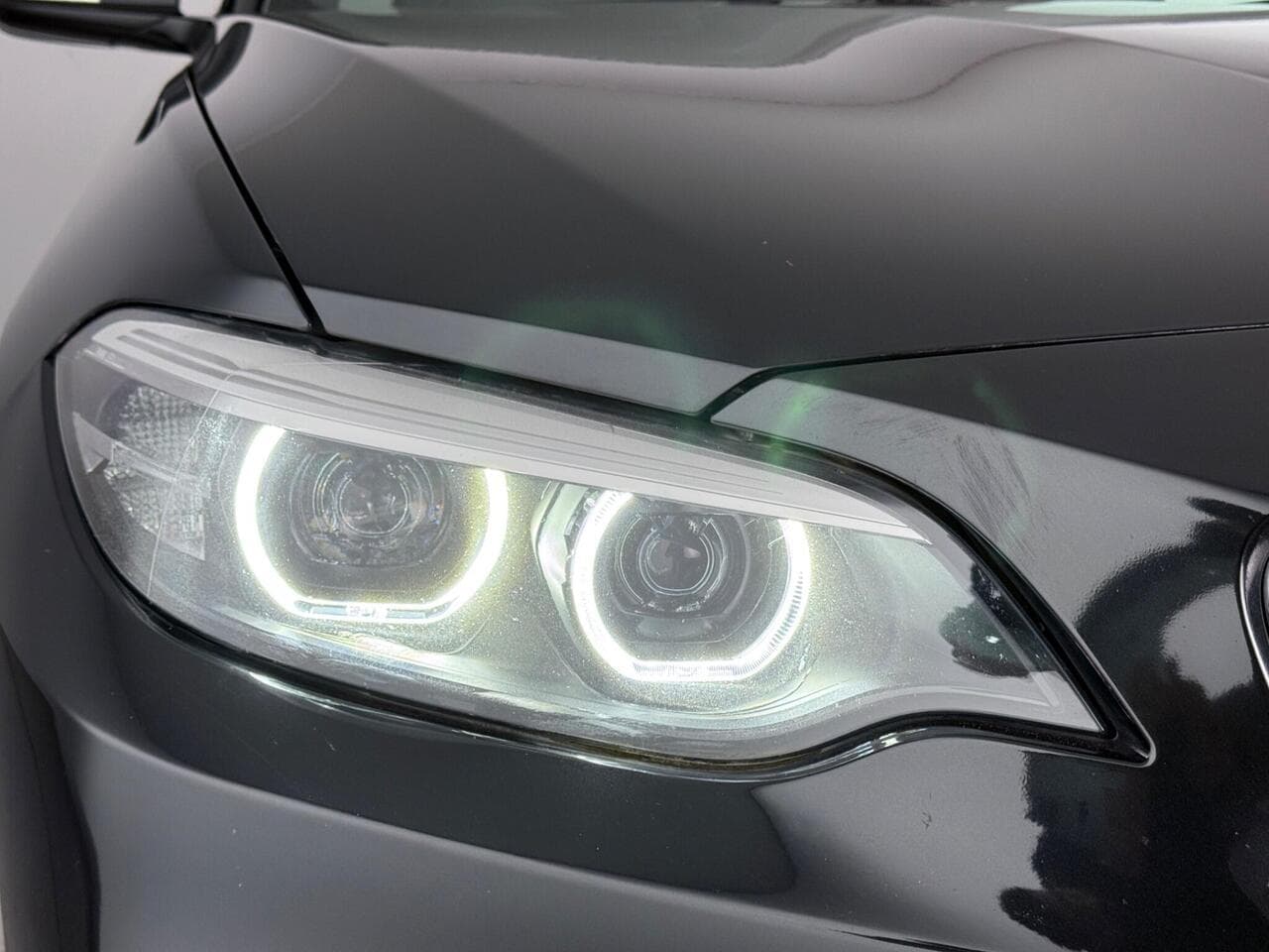 BMW 2 Series thumbnail Lights Front