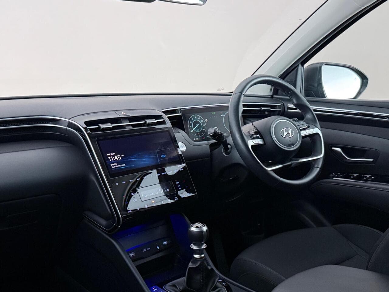 Hyundai TUCSON thumbnail Interior Front