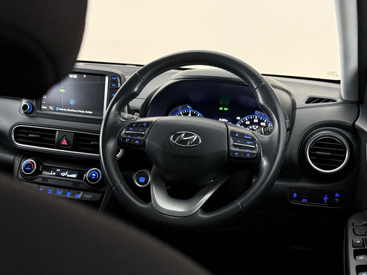 Hyundai KONA thumbnail Inconclusive