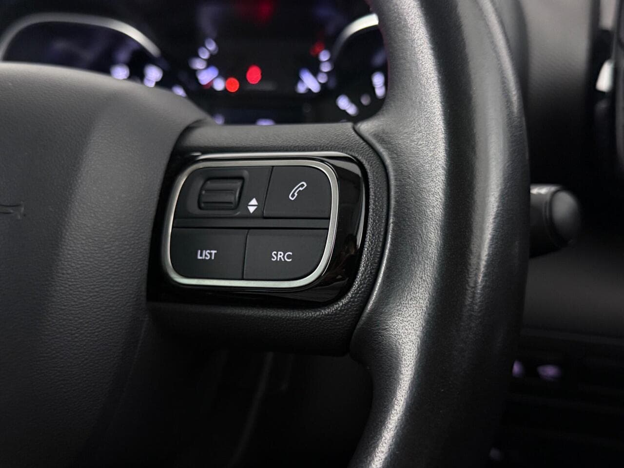 Citroen C3 Aircross thumbnail Misc Controls