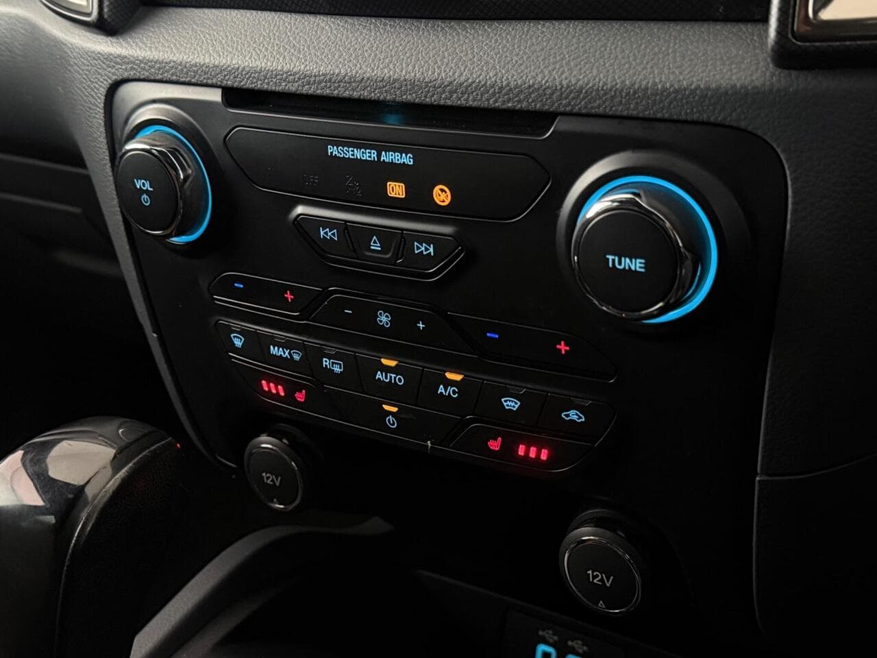 Ford Ranger thumbnail Misc Controls