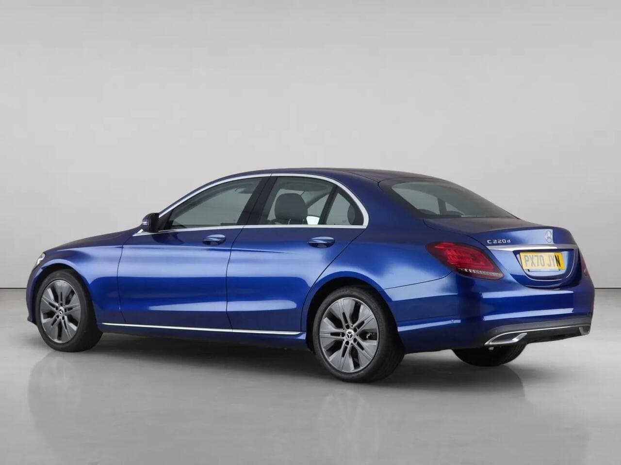 Mercedes-Benz C Class thumbnail Rear Left