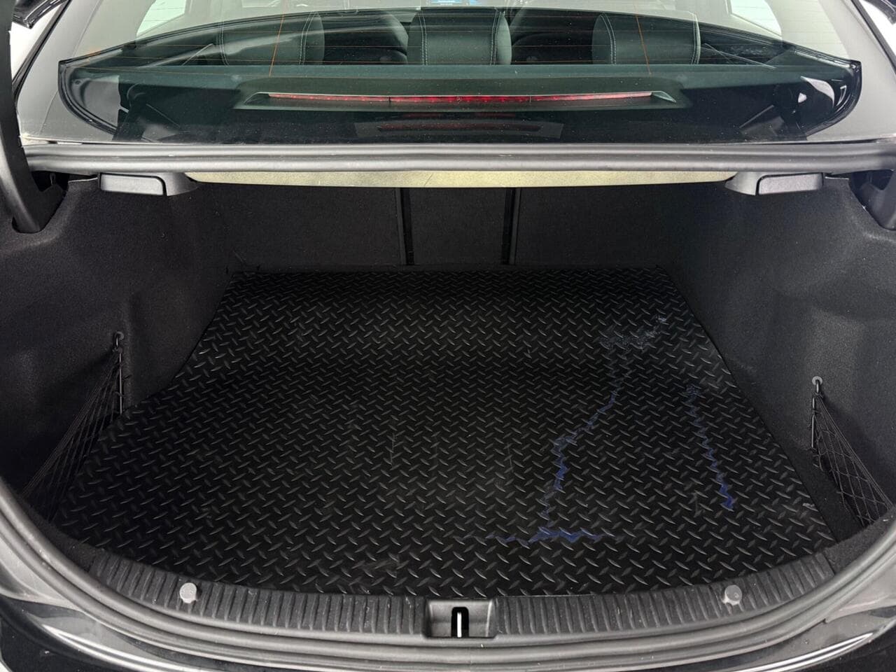 Mercedes-Benz C Class thumbnail Boot