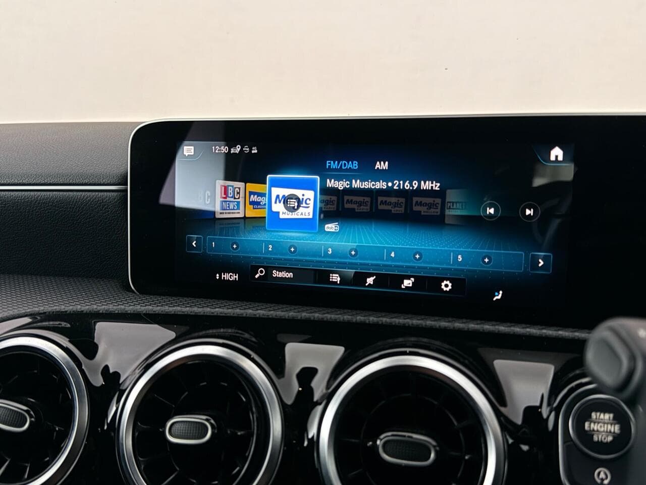 Mercedes-Benz A Class thumbnail Infotainment System