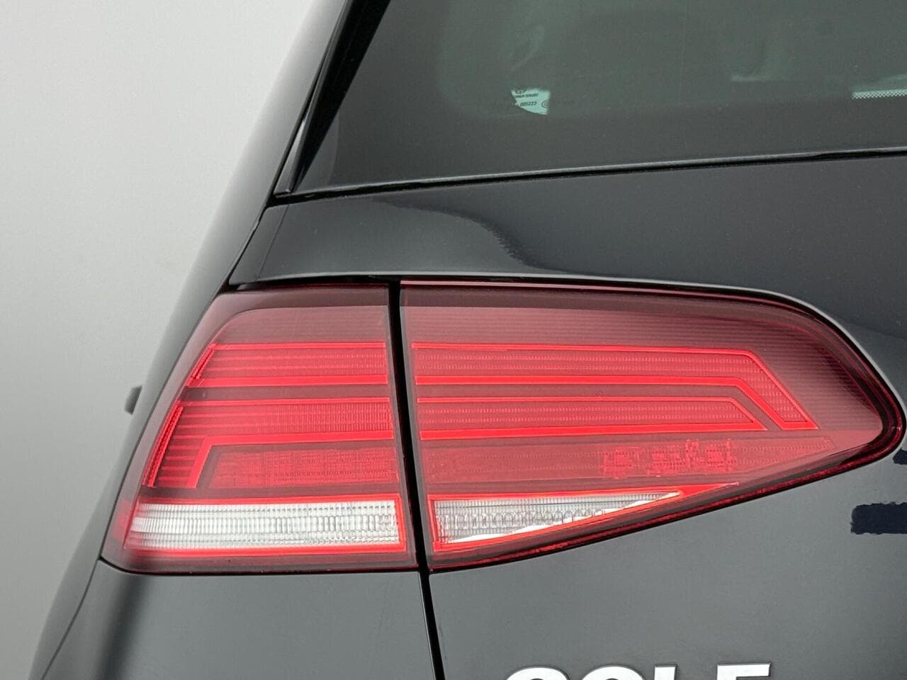 Volkswagen Golf thumbnail Inconclusive