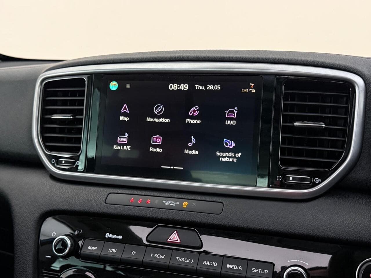Kia Sportage thumbnail Infotainment System