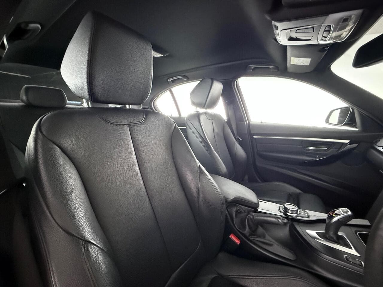 BMW 3 Series thumbnail Seat Driver