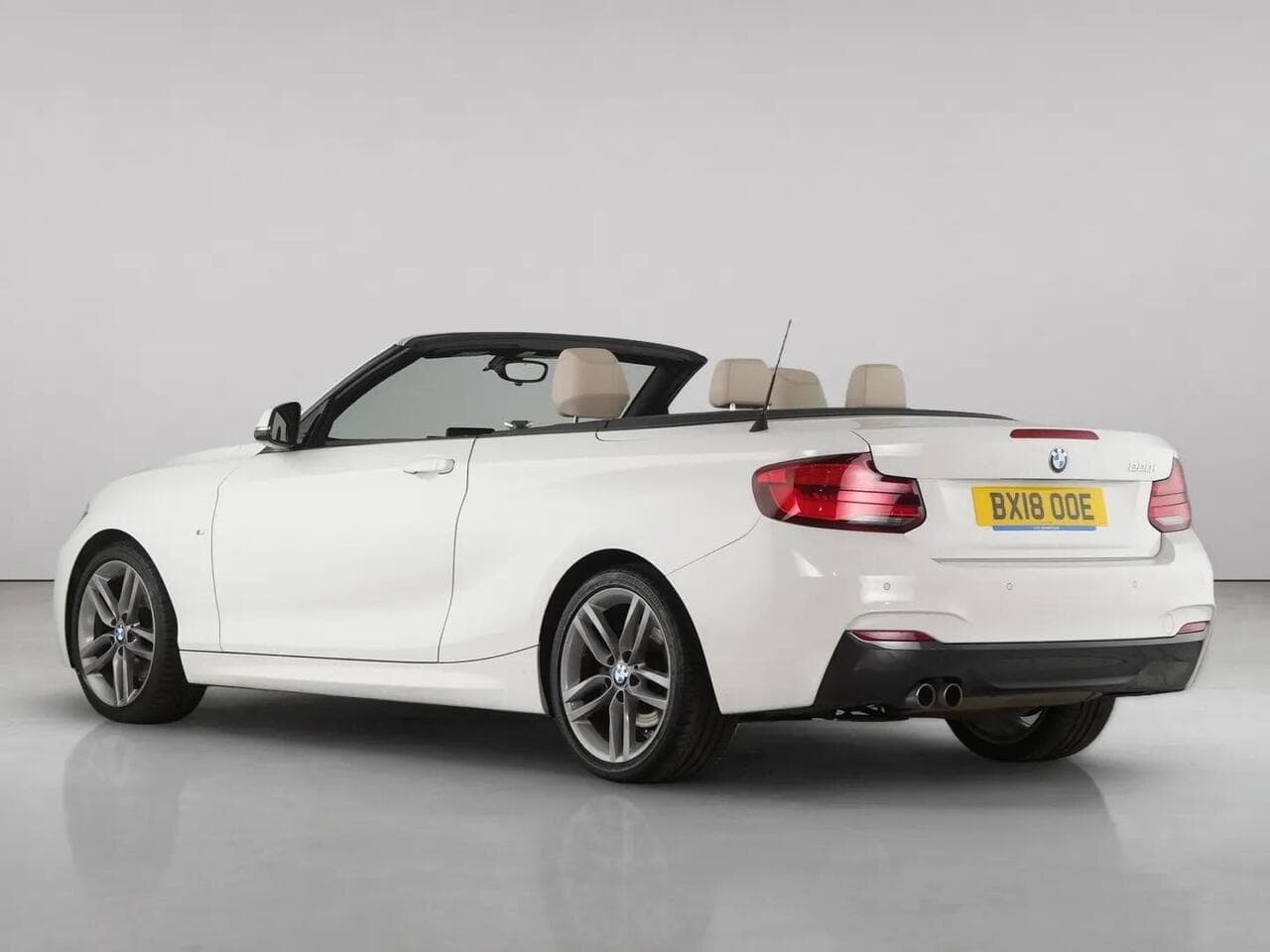 BMW 2 Series thumbnail Rear Left