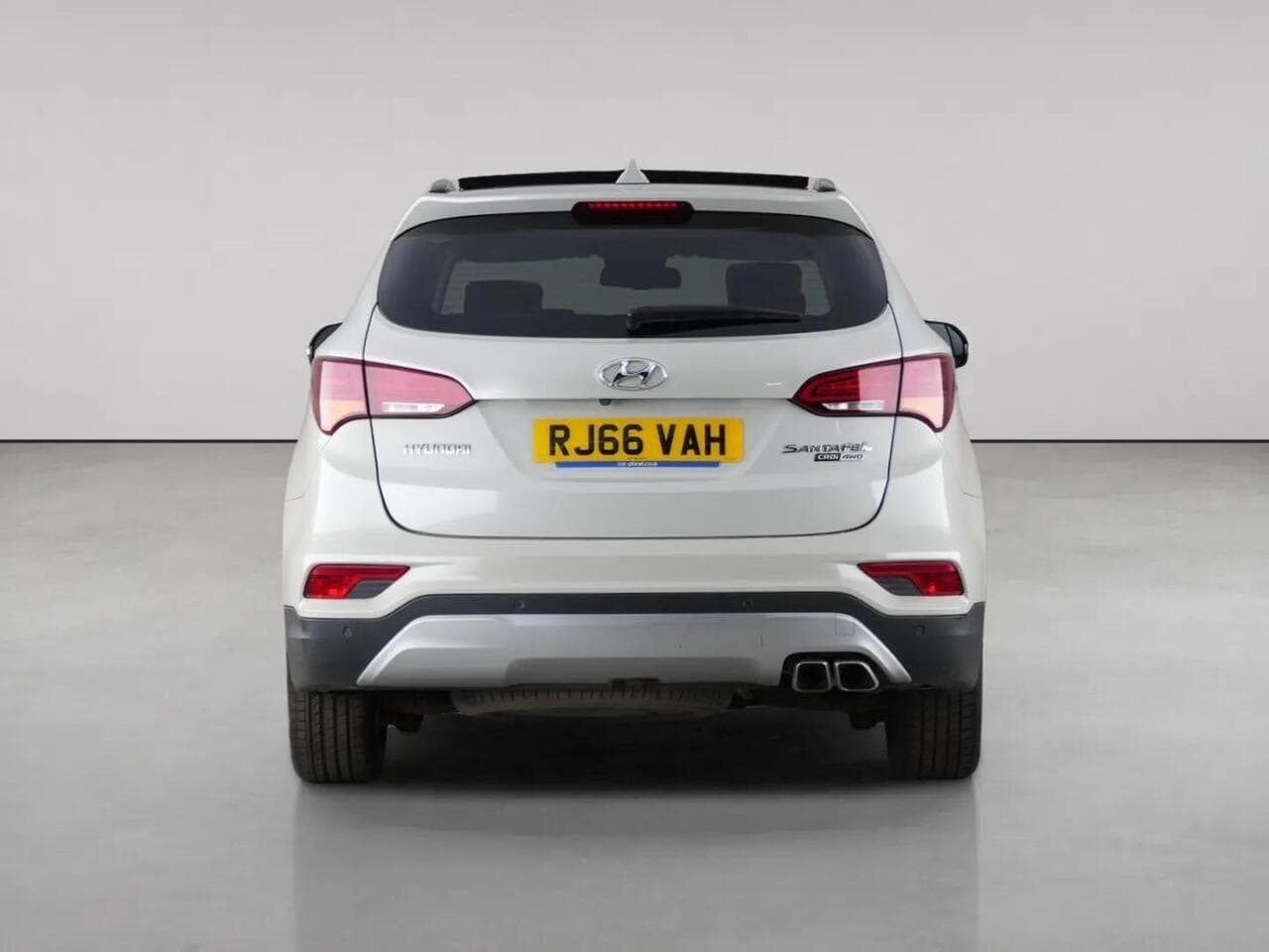 Hyundai Santa Fe thumbnail Rear
