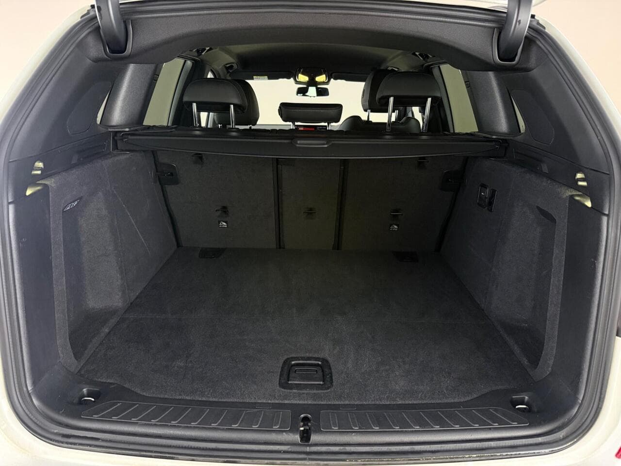 BMW X3 thumbnail Boot