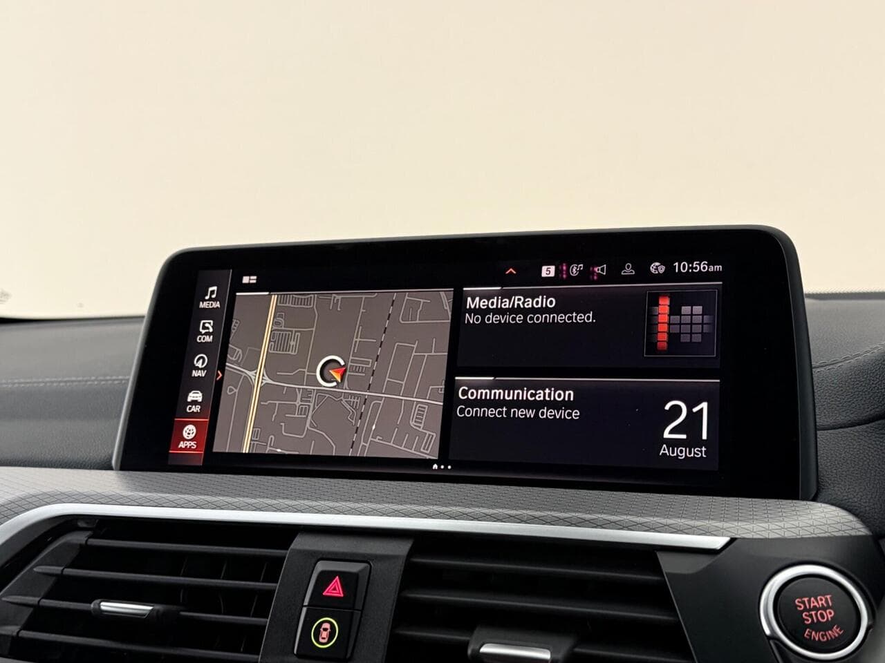 BMW X4 thumbnail Infotainment System