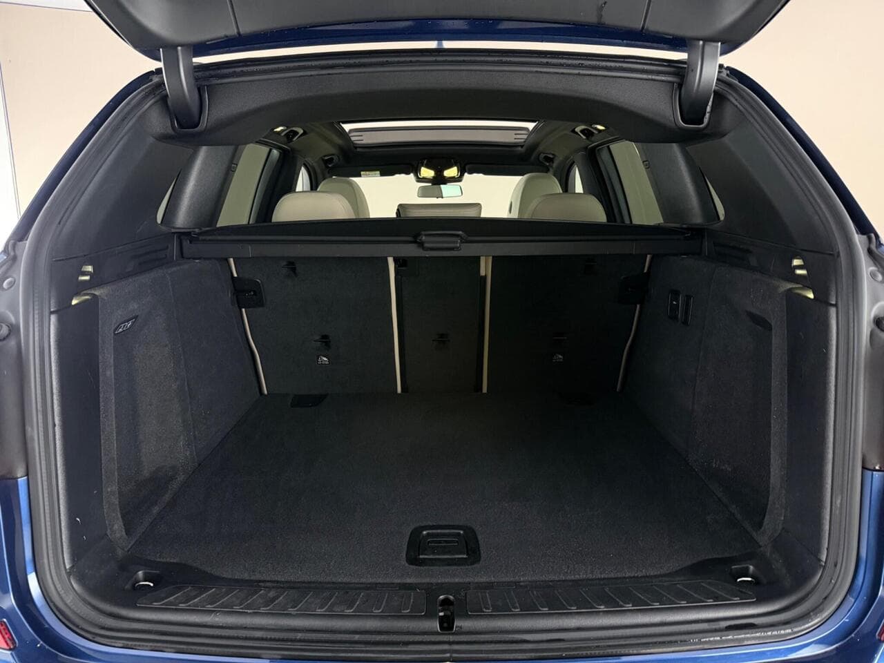 BMW X3 thumbnail Boot