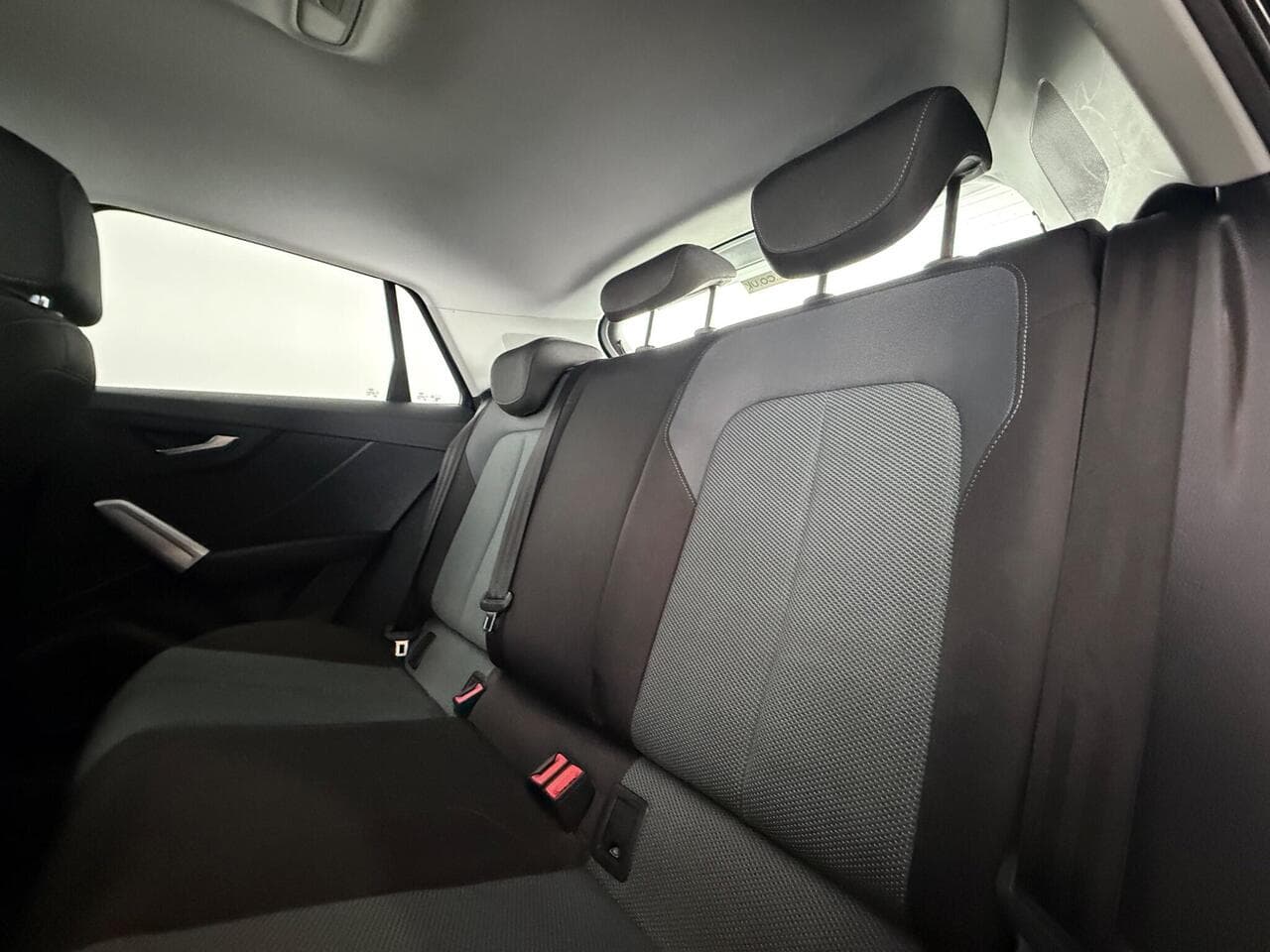 Audi Q2 thumbnail Seat Front Passenger