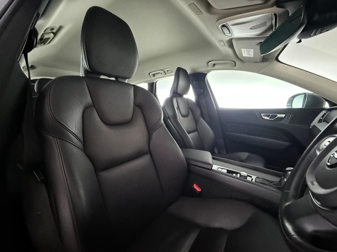 Volvo XC60 thumbnail Seat Driver