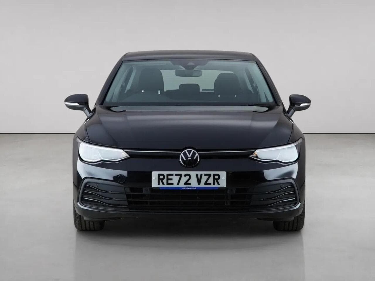 Volkswagen Golf thumbnail Front