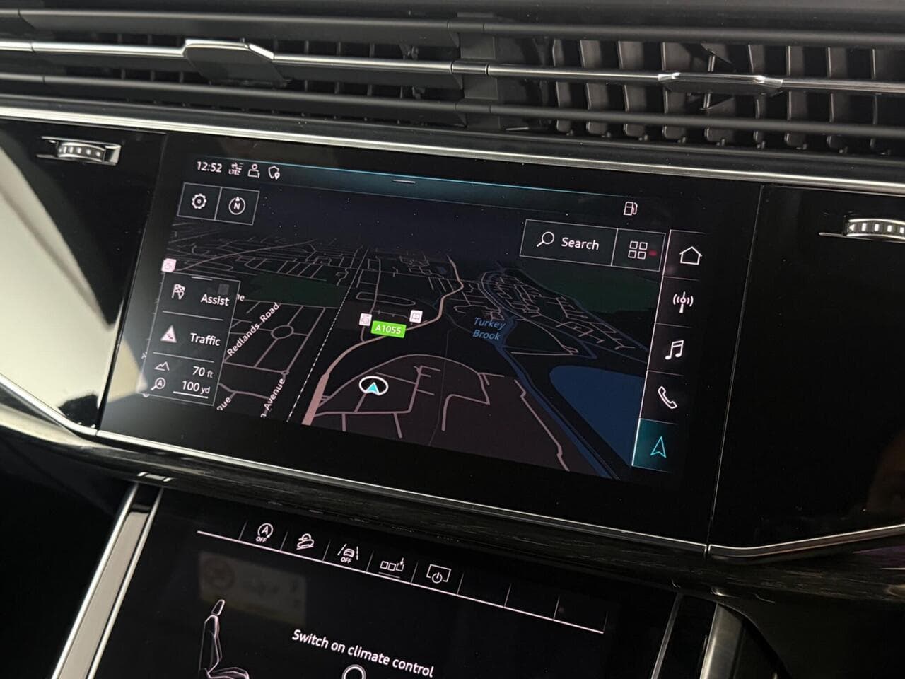 Audi Q8 thumbnail Infotainment System