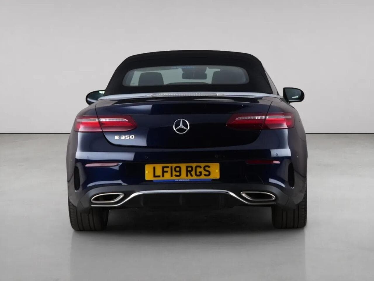 Mercedes-Benz E Class thumbnail Rear