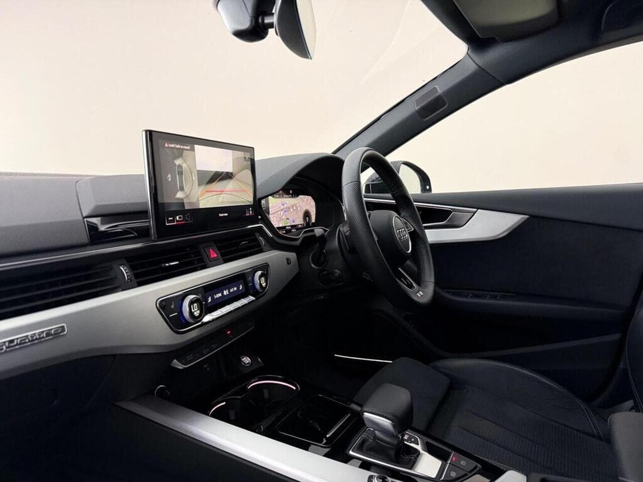 Audi A5 thumbnail Interior Front