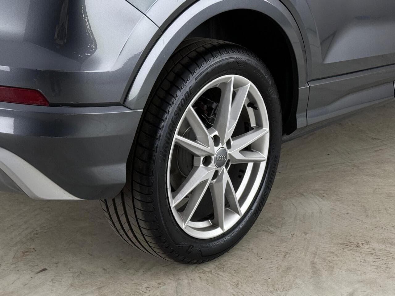 Audi Q2 thumbnail Wheel