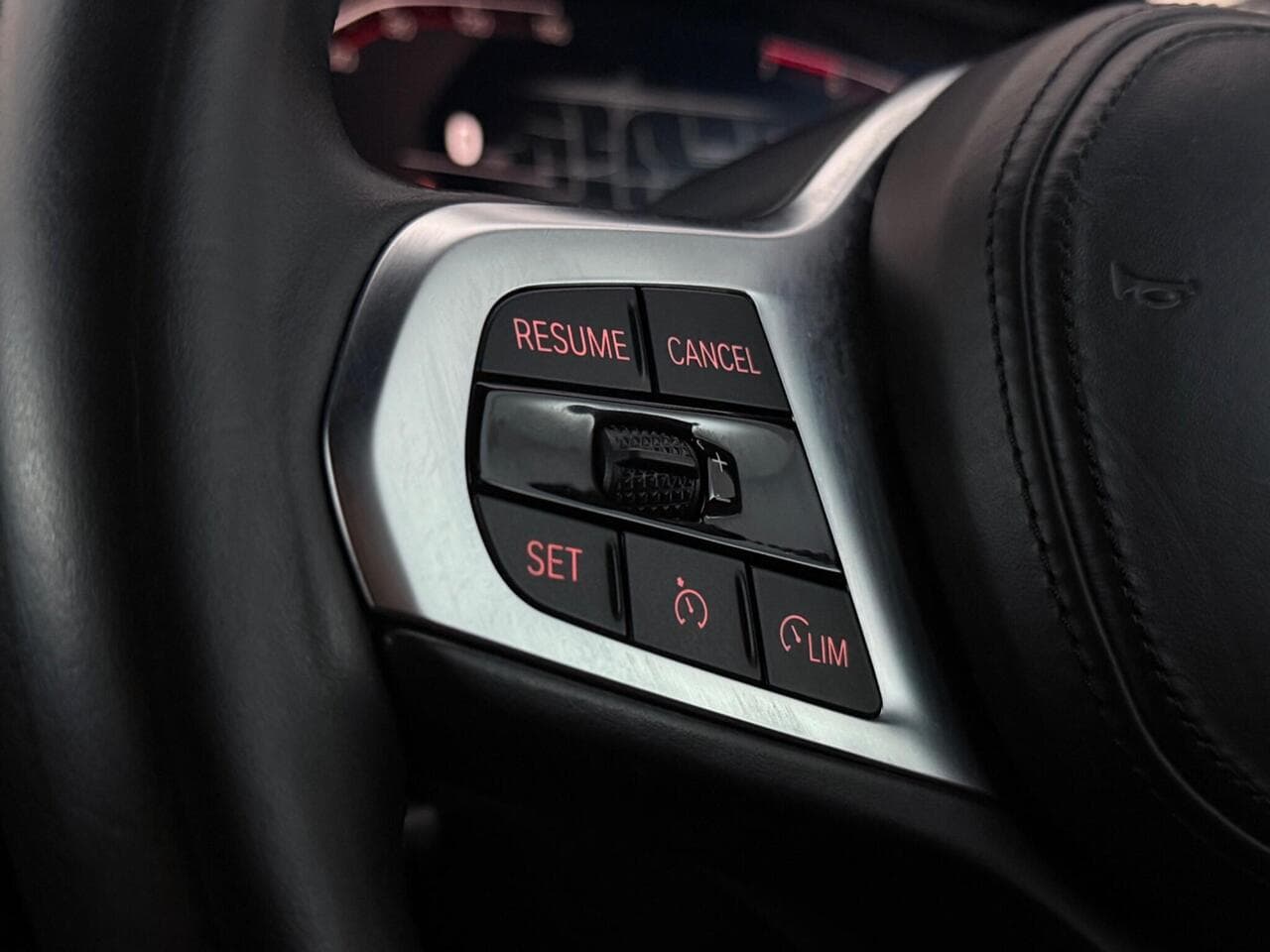 BMW 2 Series Gran Coupe thumbnail Misc Controls