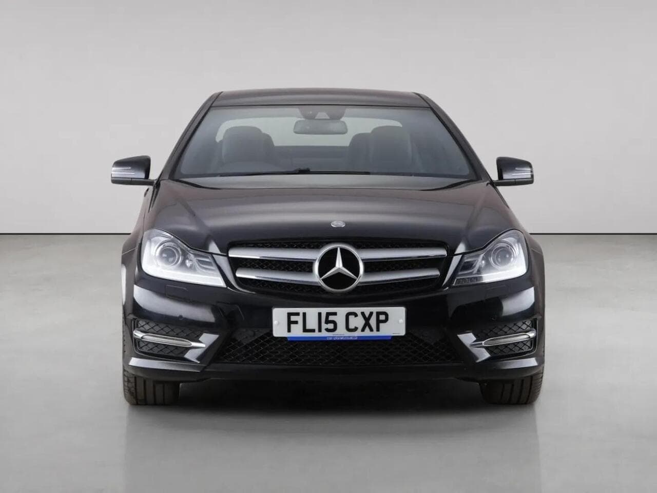 Mercedes-Benz C Class thumbnail Front