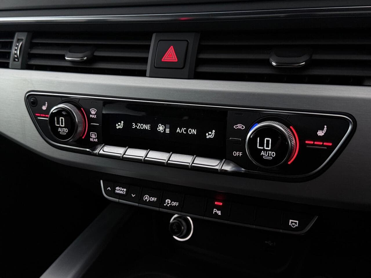 Audi A5 thumbnail Misc Controls
