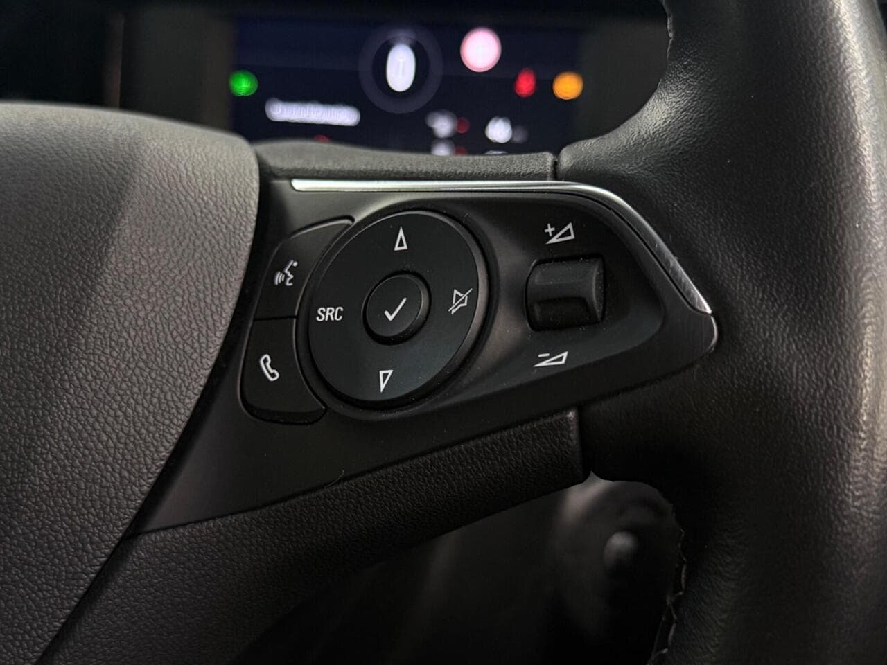 Vauxhall Mokka thumbnail Misc Controls