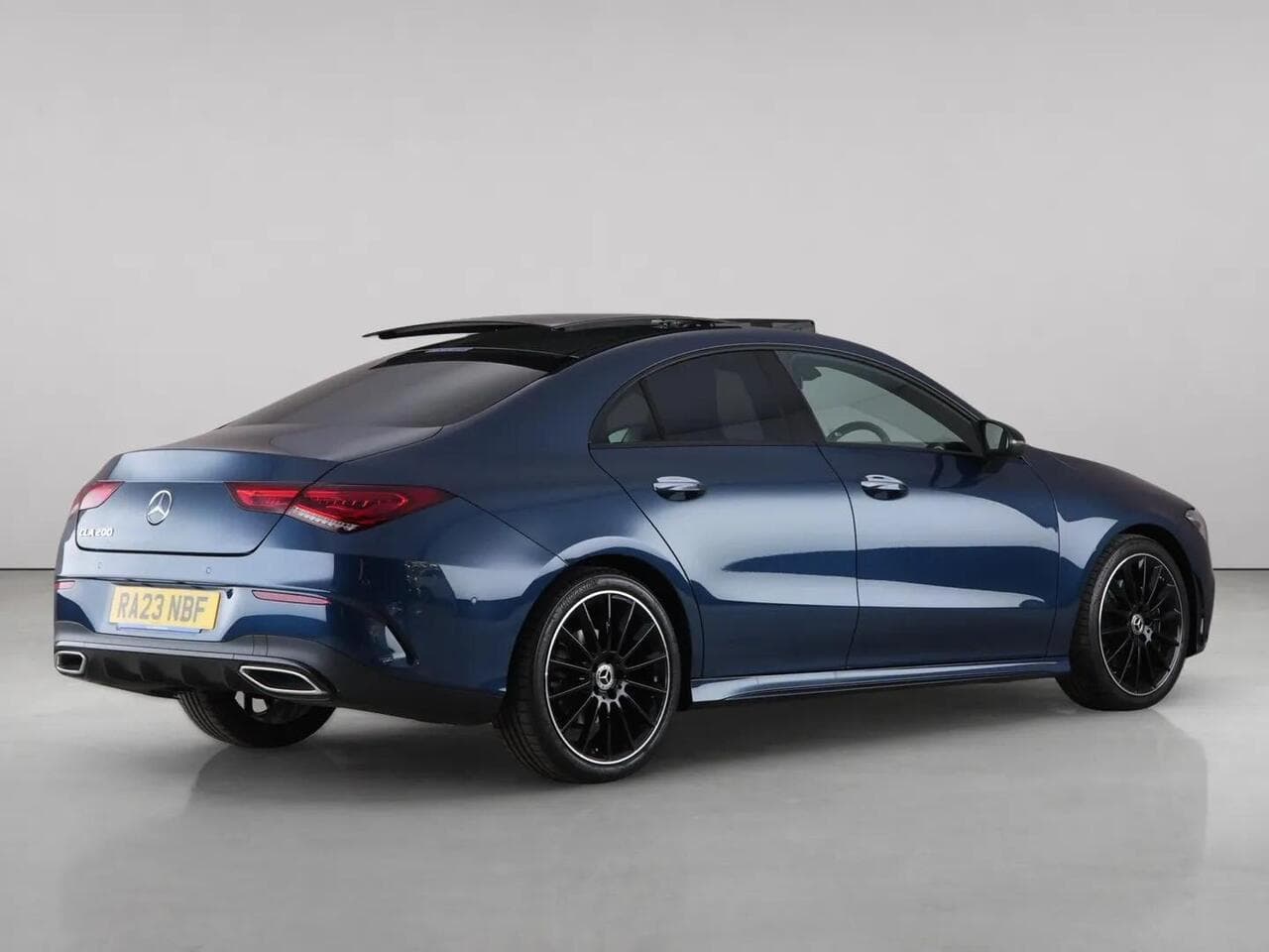 Mercedes-Benz CLA thumbnail Rear Right