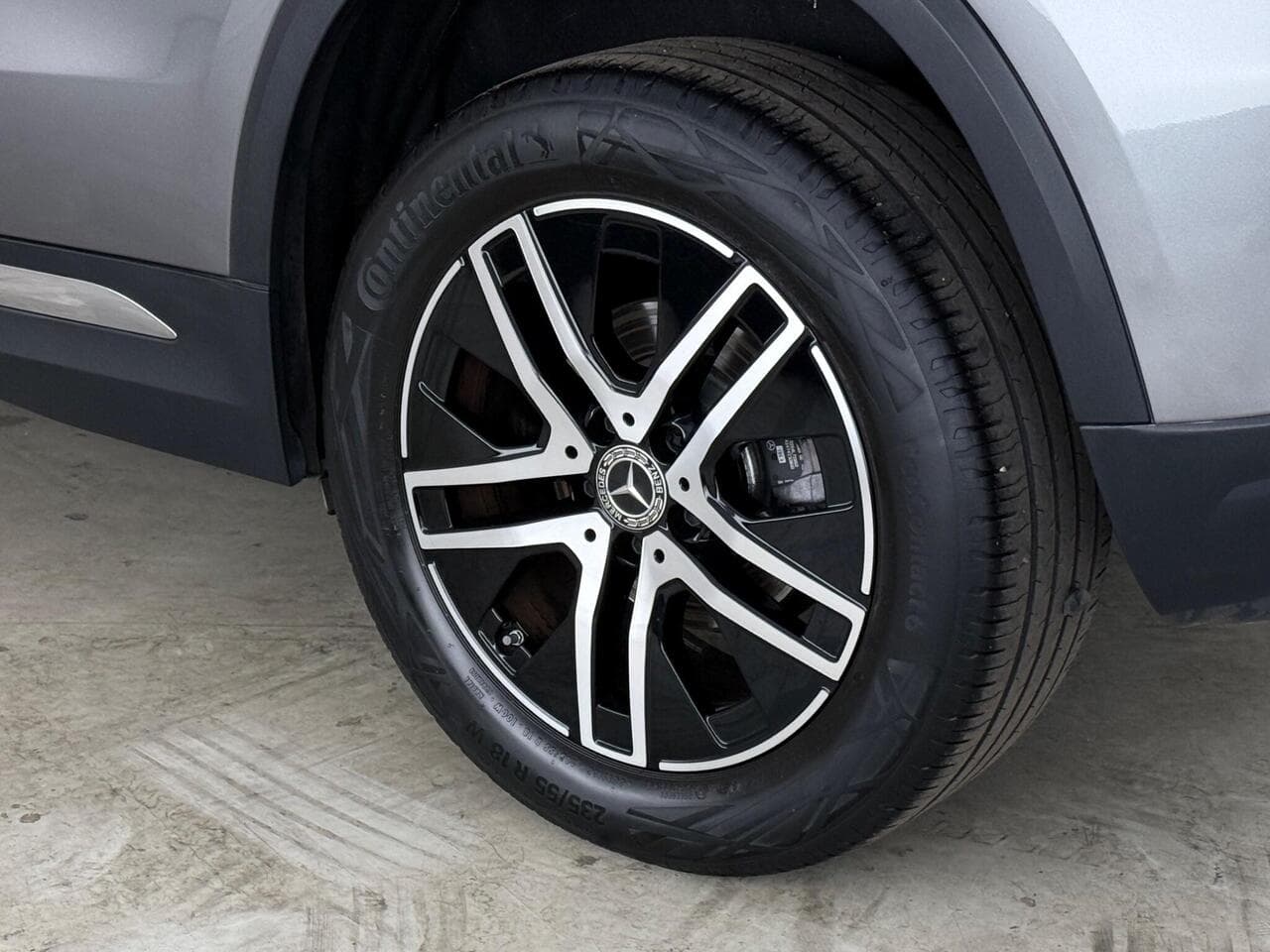 Mercedes-Benz GLA thumbnail Wheel