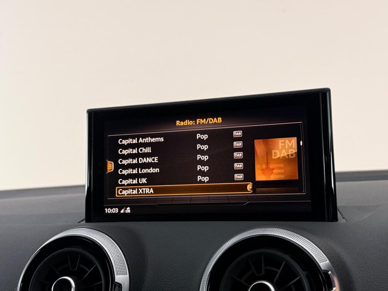 Audi Q2 thumbnail Infotainment System