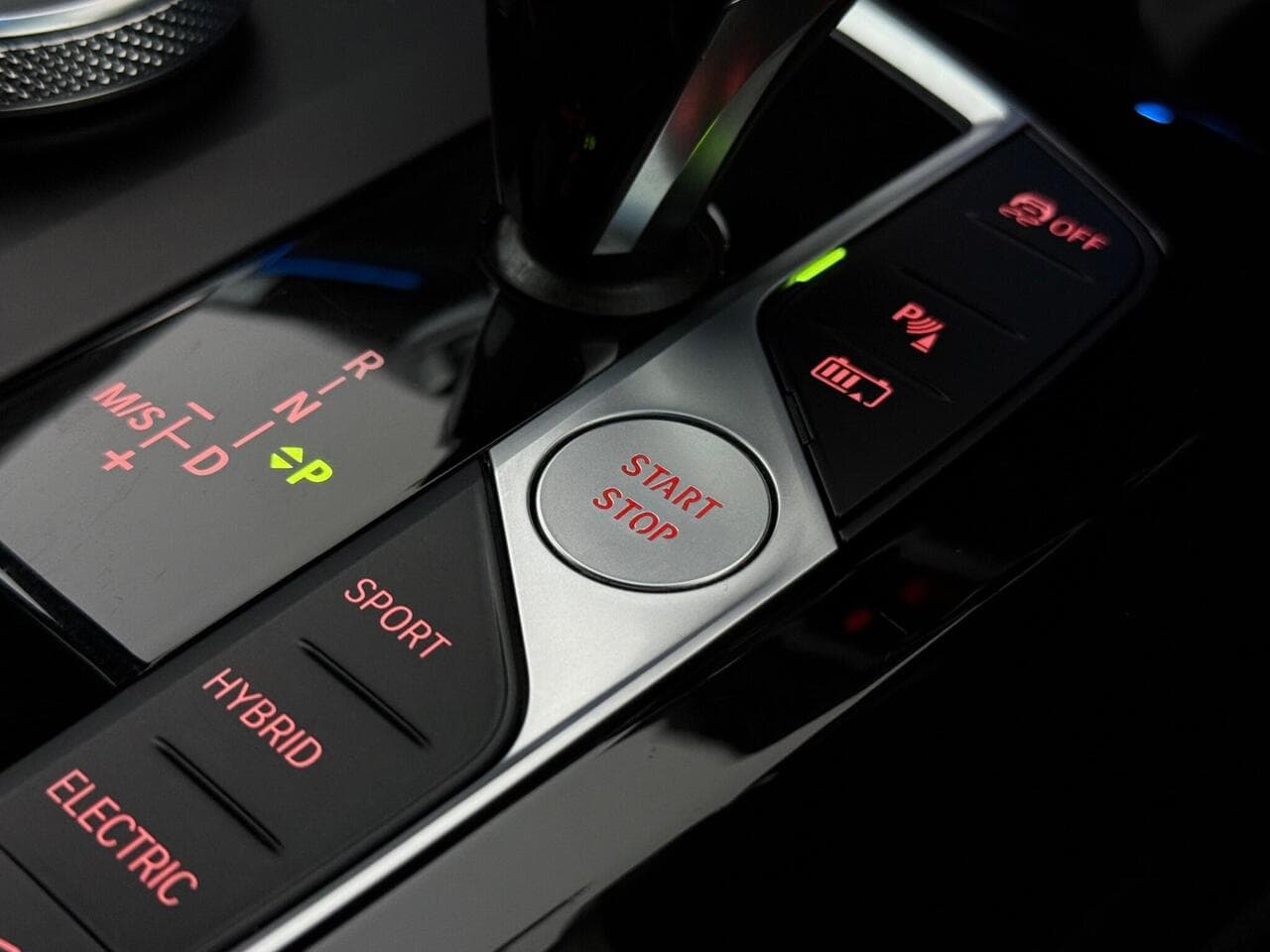 BMW X3 thumbnail Misc Controls