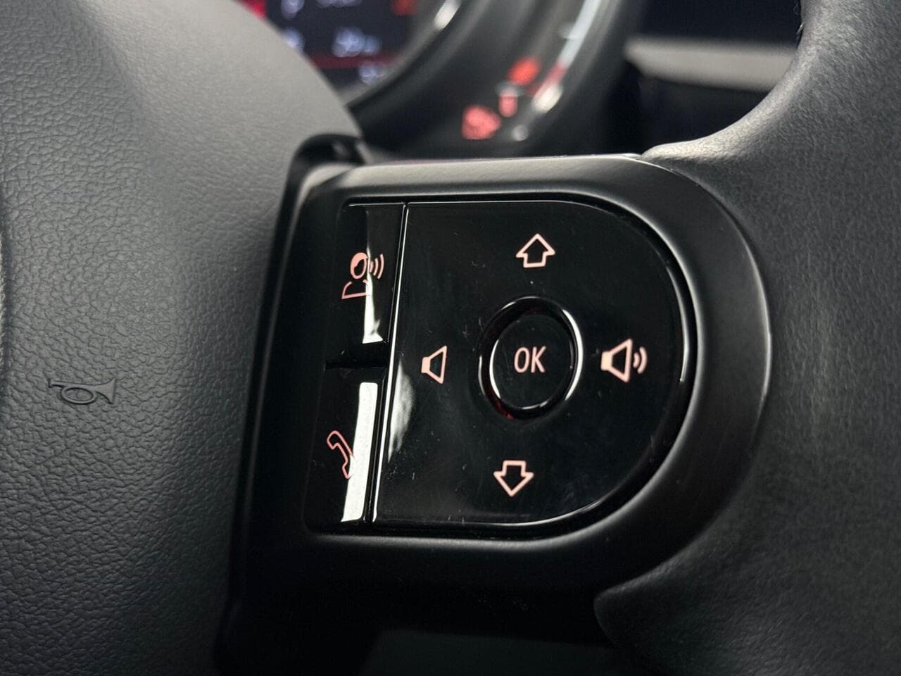 MINI Hatch thumbnail Misc Controls