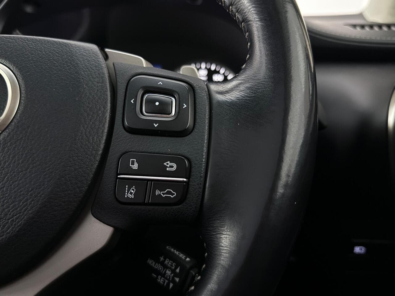 Lexus NX thumbnail Misc Controls