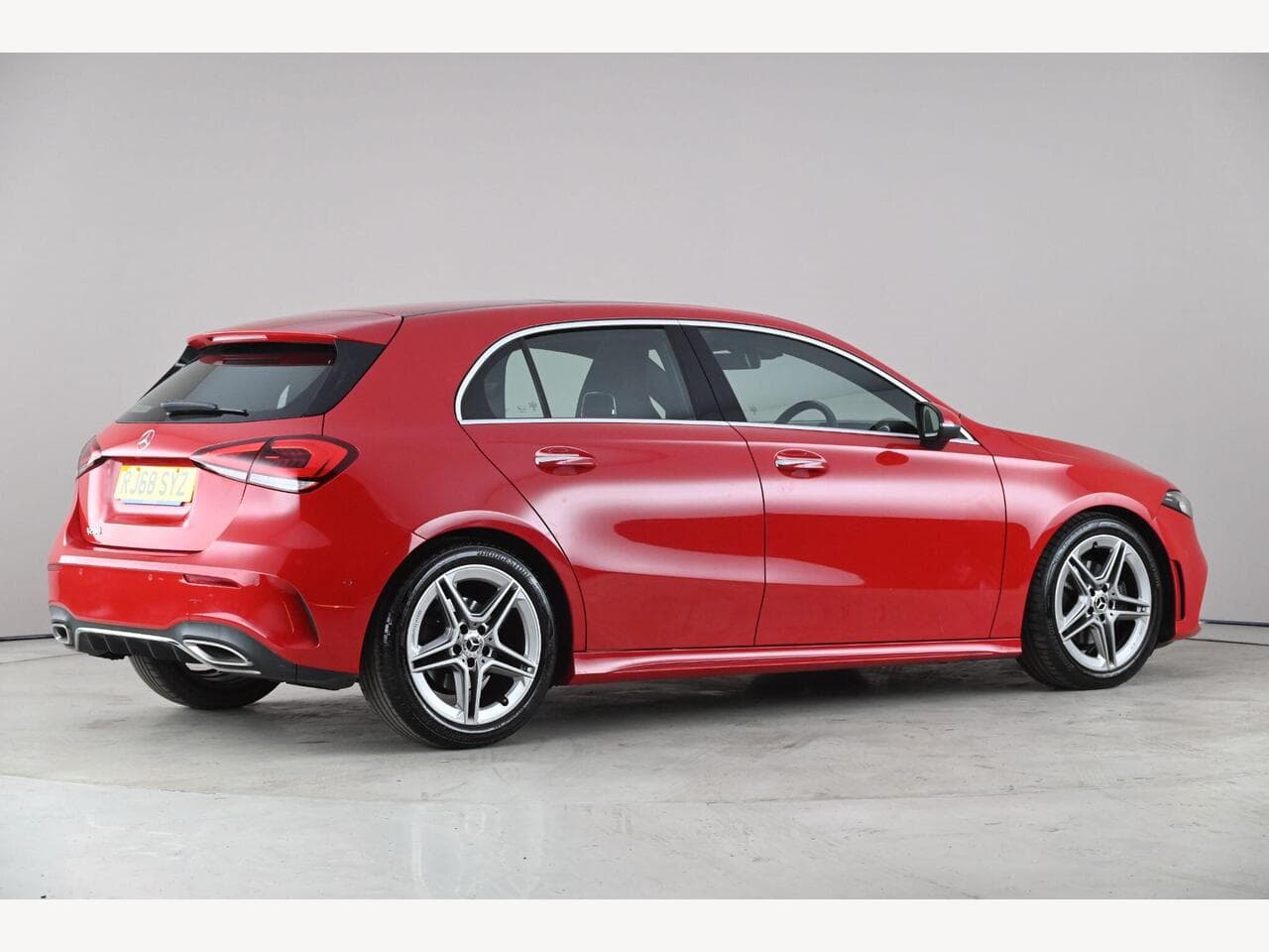 Mercedes-Benz A Class thumbnail Side Right