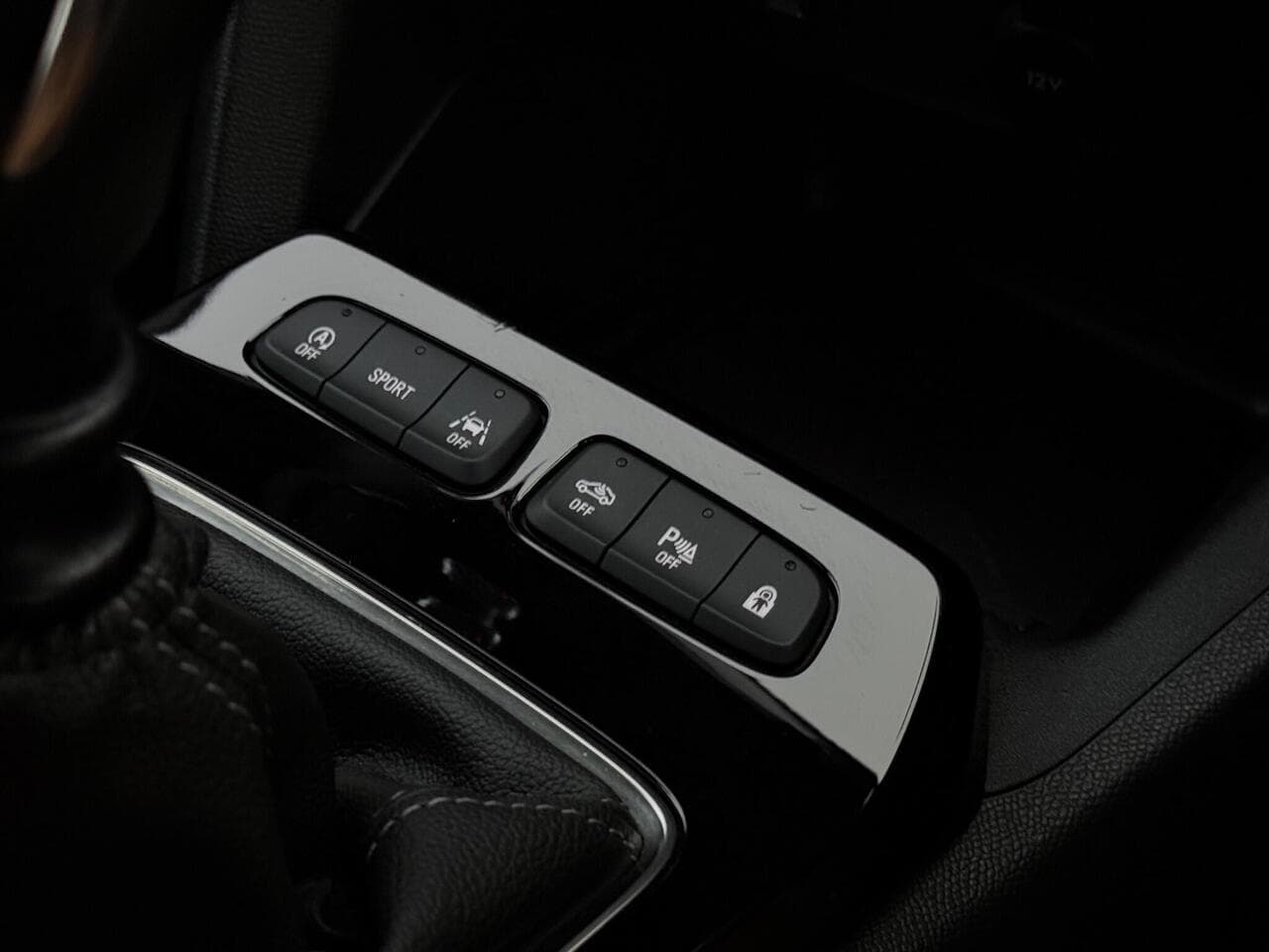 Vauxhall Mokka thumbnail Misc Controls