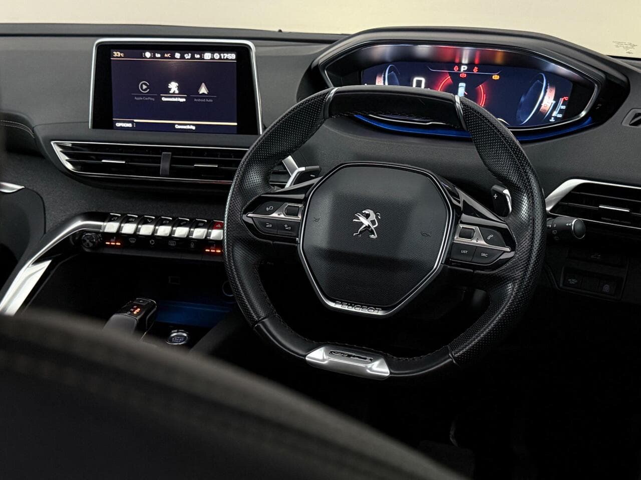 Peugeot 5008 thumbnail Steering Wheel