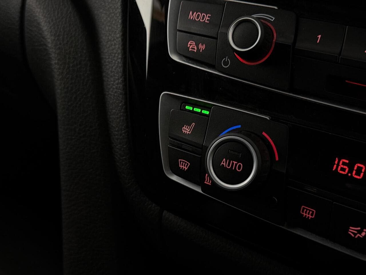 BMW 4 Series Gran Coupe thumbnail Misc Controls