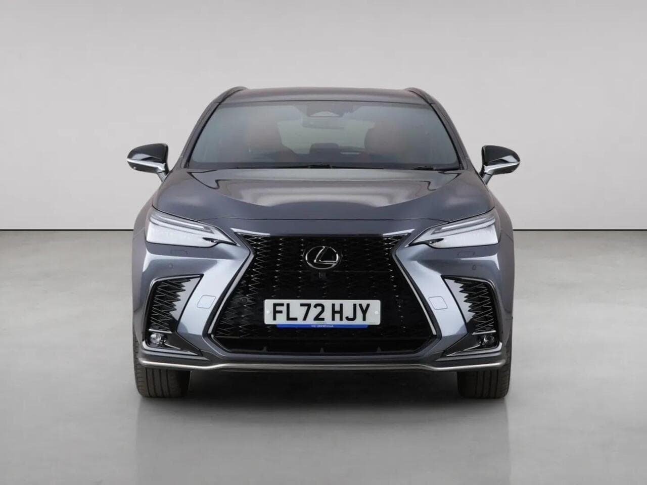 Lexus NX thumbnail Front