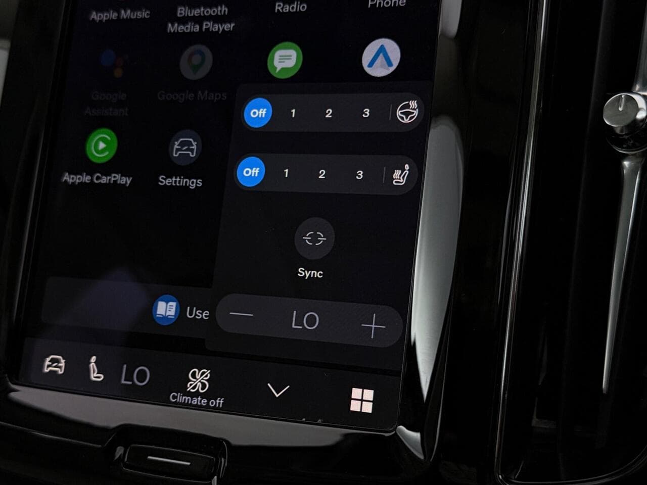 Volvo XC60 thumbnail Infotainment System